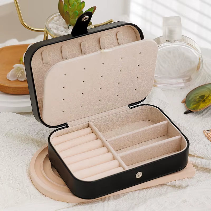 1Pc Portable Jewelry Box Jewelry Organizer Display Travel Jewelry Case Boxes Button Leather Storage Earrings Necklace Display